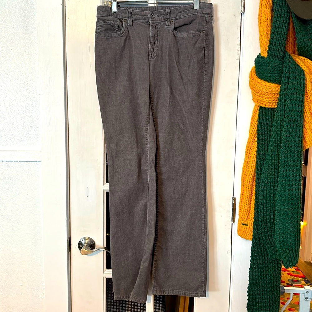 Lands end grey corduroy boot cut super cute size 6